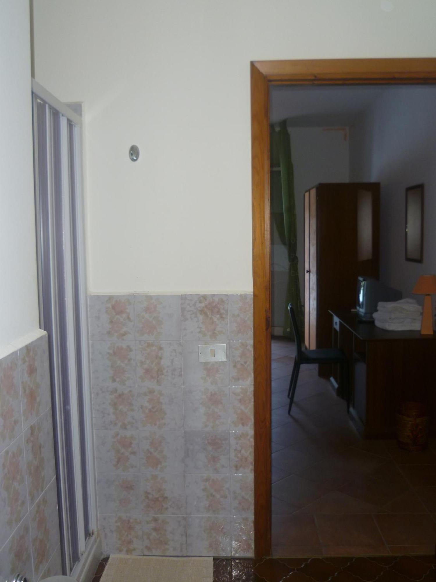 Alba Tra I Pini B&B Cefalú Habitación foto