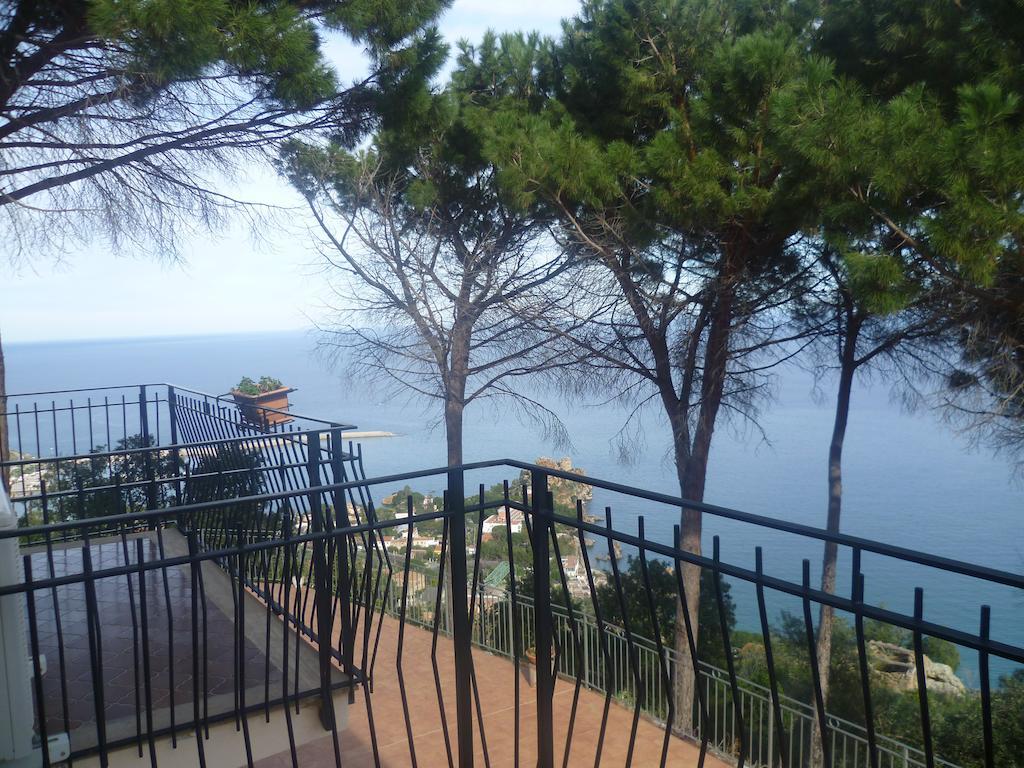 Alba Tra I Pini B&B Cefalú Exterior foto